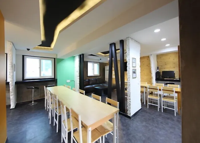 Hostel Calli